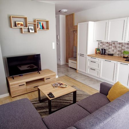 Przytulny Apartament Z Ogrodkiem W Doskonalej Lokalizacji Fair Rentals Breslavia Exterior foto